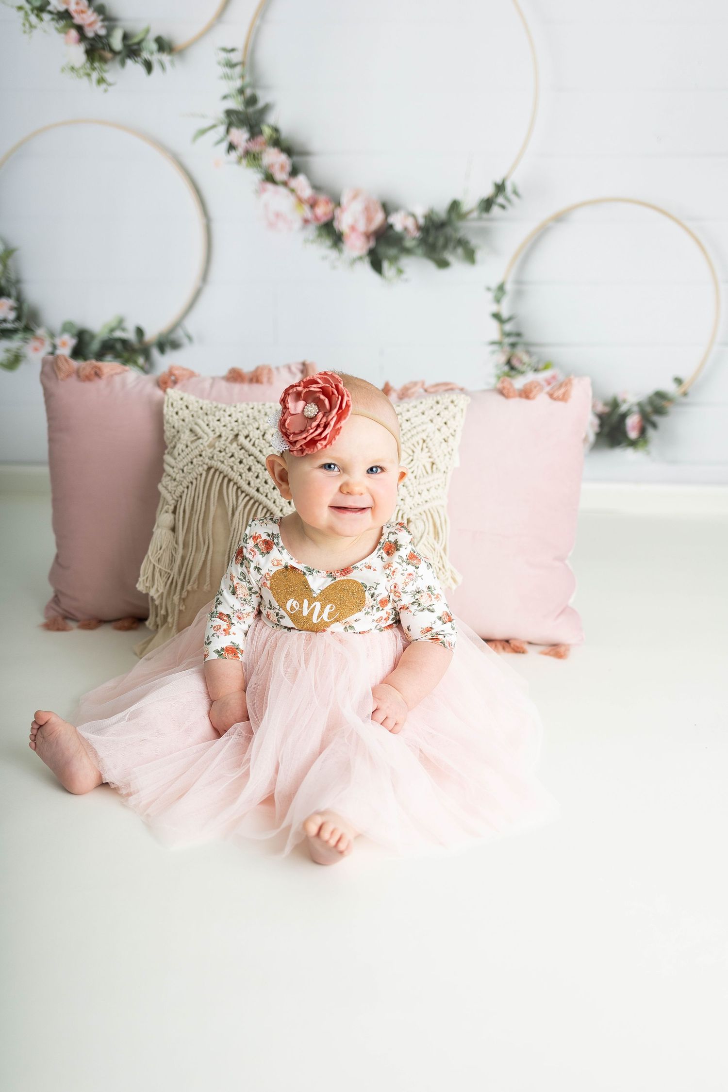 Cakesmash photographer, Pewaukee, Waukesha, Hartland, Milwaukee, Sussex, WI