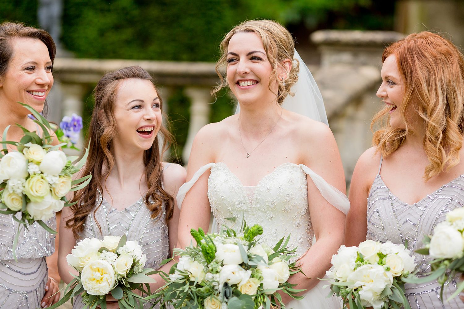 bridesmaids photographs