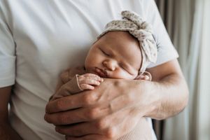 close up newborn baby photographer auckland