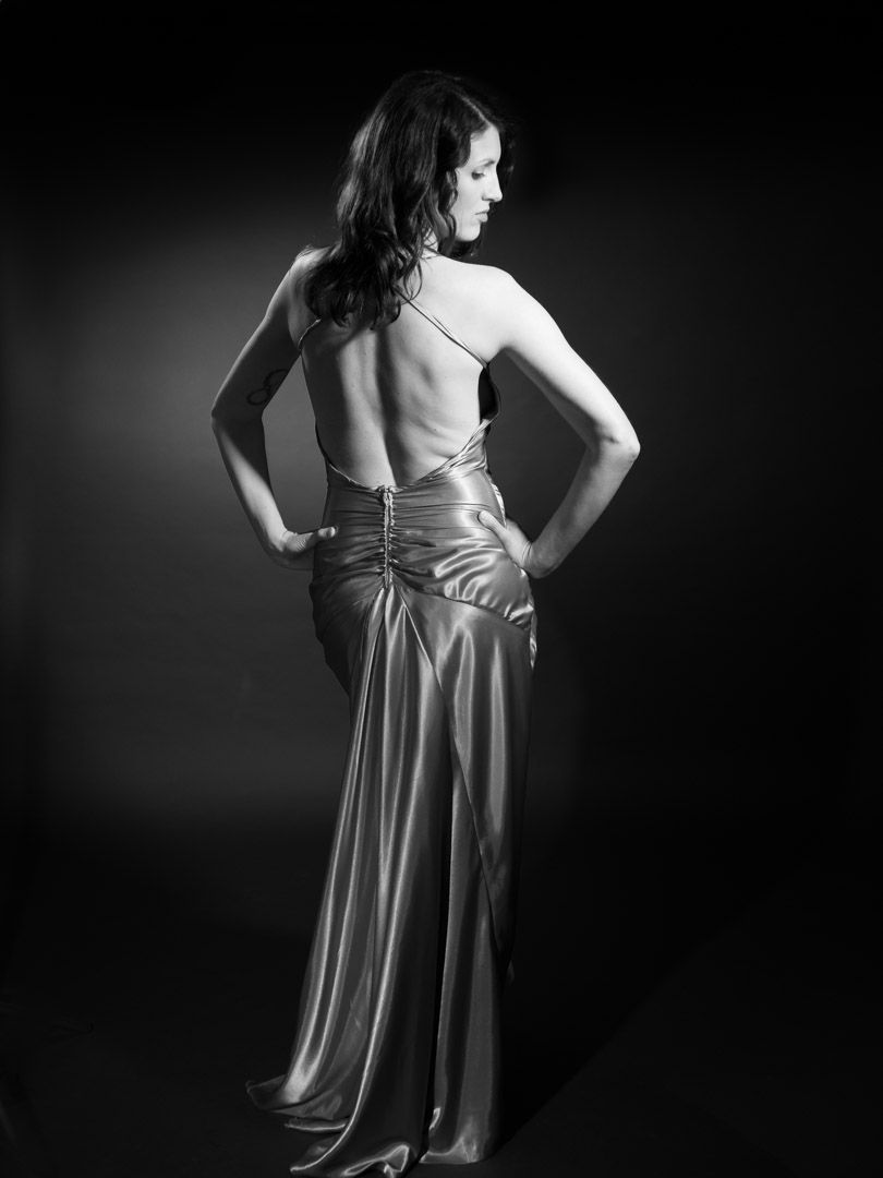 Retro portraits recreating the 1940s Golden Age of Hollywood photos