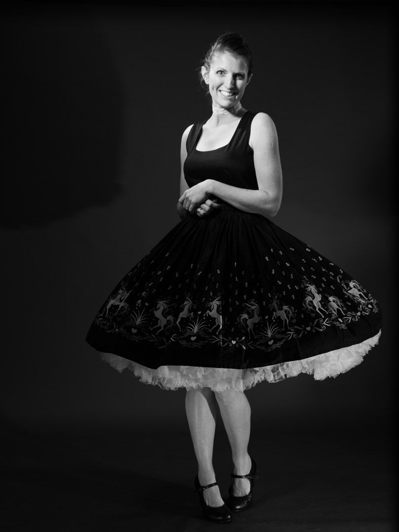 Retro portraits recreating the 1940s Golden Age of Hollywood photos