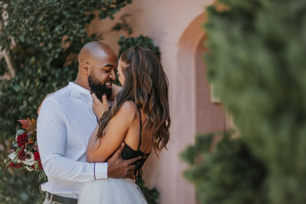 rebecca skidgel photographer wedding photographer advice how to choose your consider love romantic vibe check fun laugh