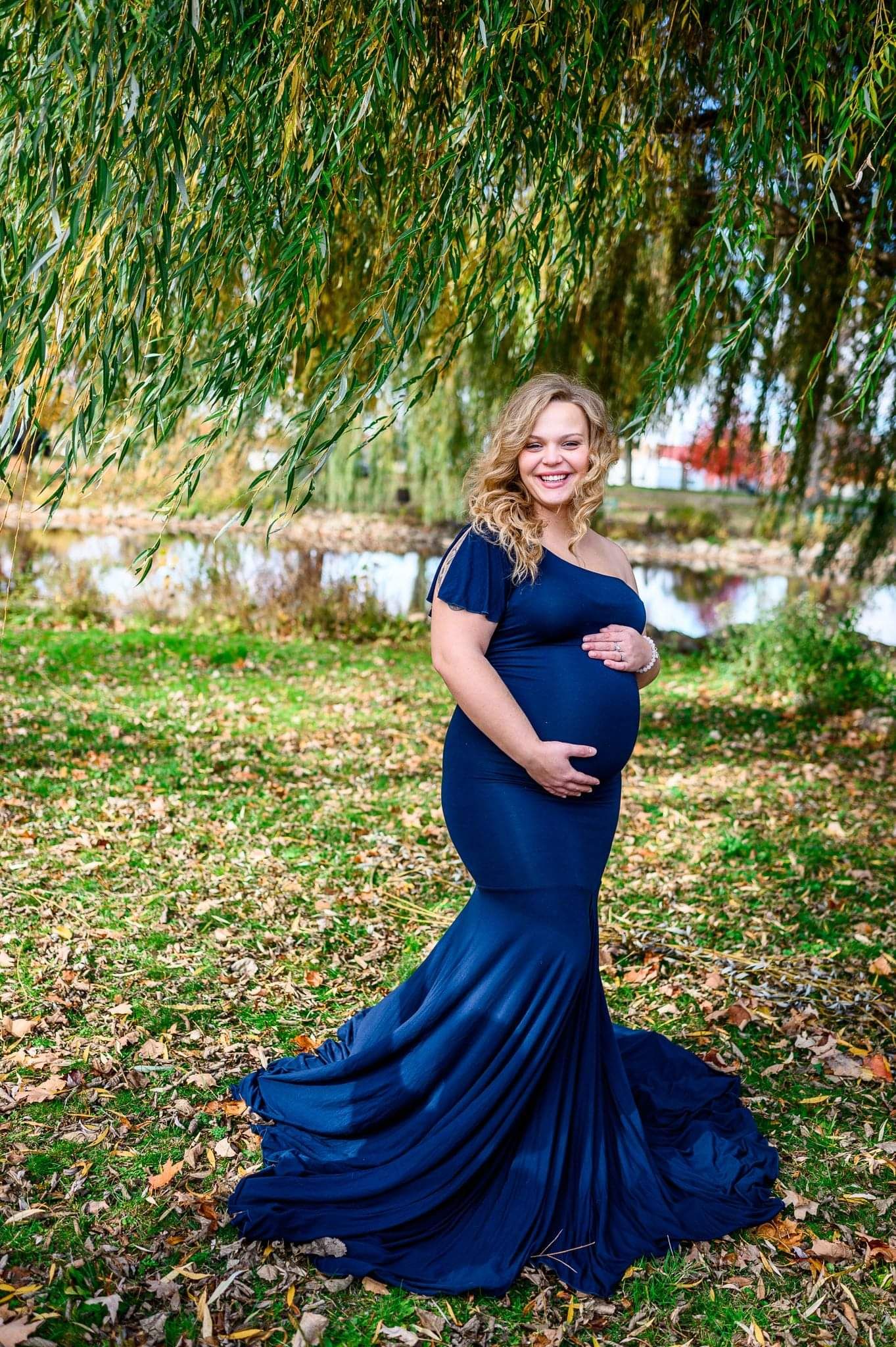 Maternity photography session in Battle Creek Michigan