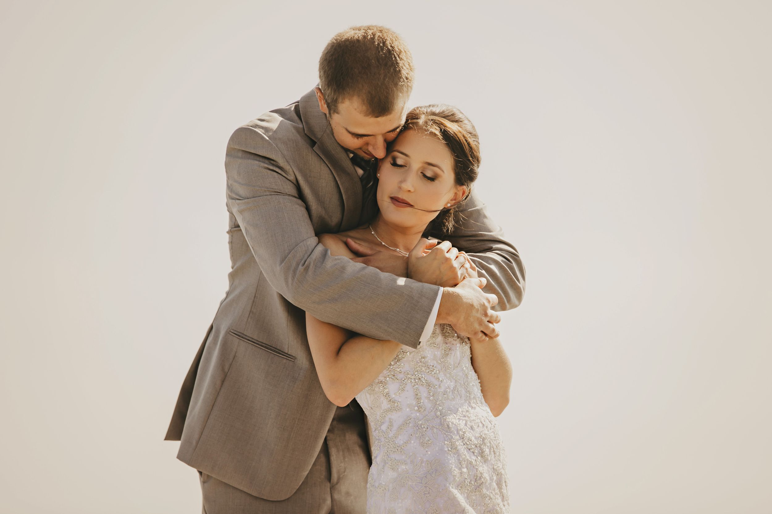 Rustic Farmhouse Backyard Wedding Photos by London Ontario Photographer Shawn Van Daele