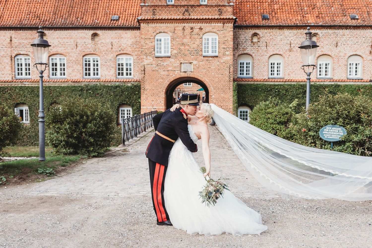 Shropshire wedding photography Market Drayton wedding photographer telford wedding photographer Shrewsbury Shropshire