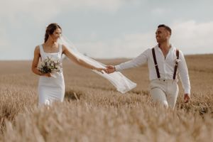 Mel's Moments Christchurch Wedding Photographer