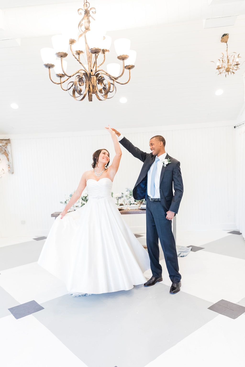Bride-Groom-McKinney-Texas-Lady-Butterbug-Weddings
