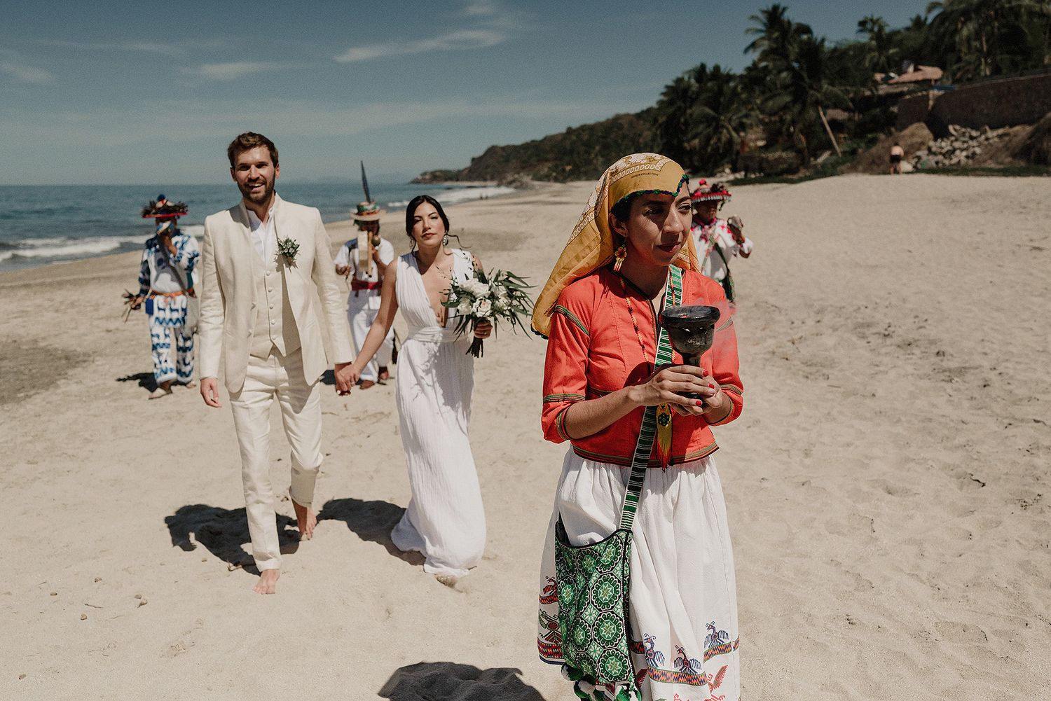 Sayulita wedding photographer Frente al punto wedding sayulita photographer