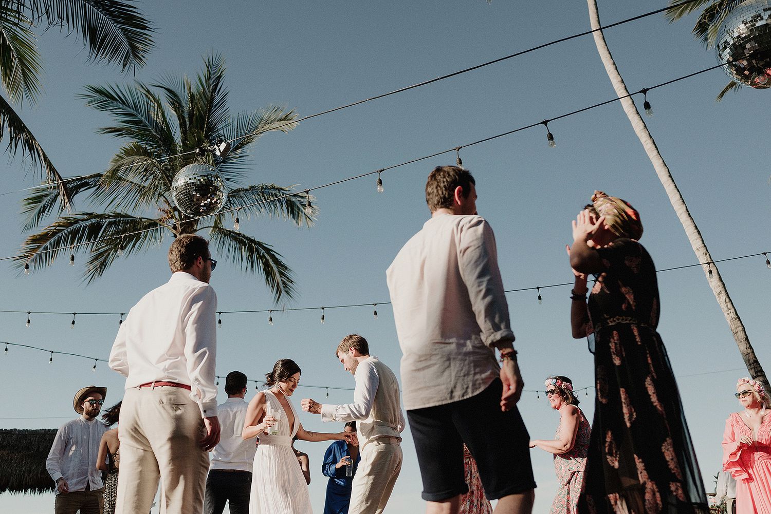 Sayulita wedding photographer Frente al punto wedding sayulita photographer