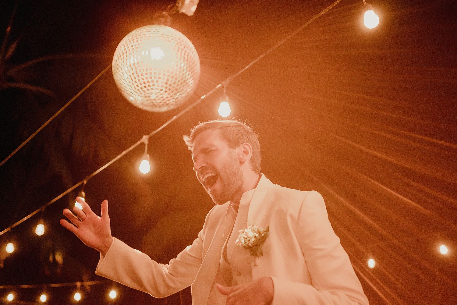Sayulita wedding photographer Frente al punto wedding sayulita photographer