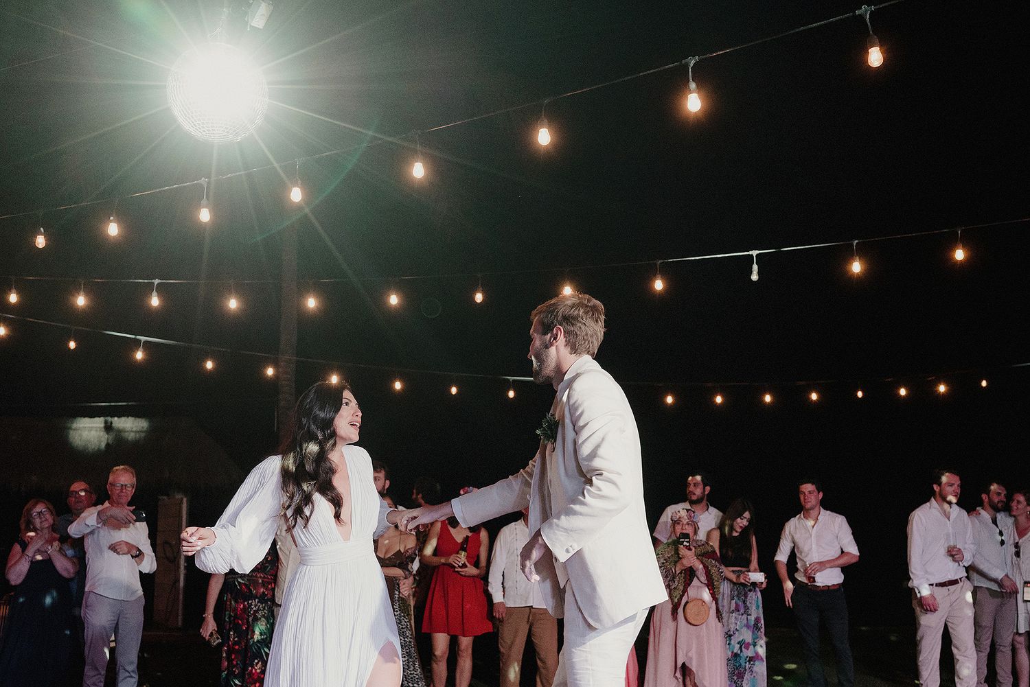 Sayulita wedding photographer Frente al punto wedding sayulita photographer