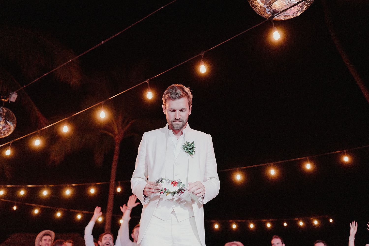 Sayulita wedding photographer Frente al punto wedding sayulita photographer