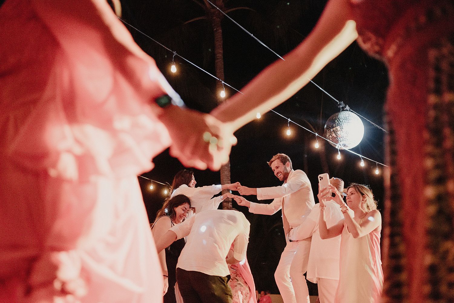 Sayulita wedding photographer Frente al punto wedding sayulita photographer