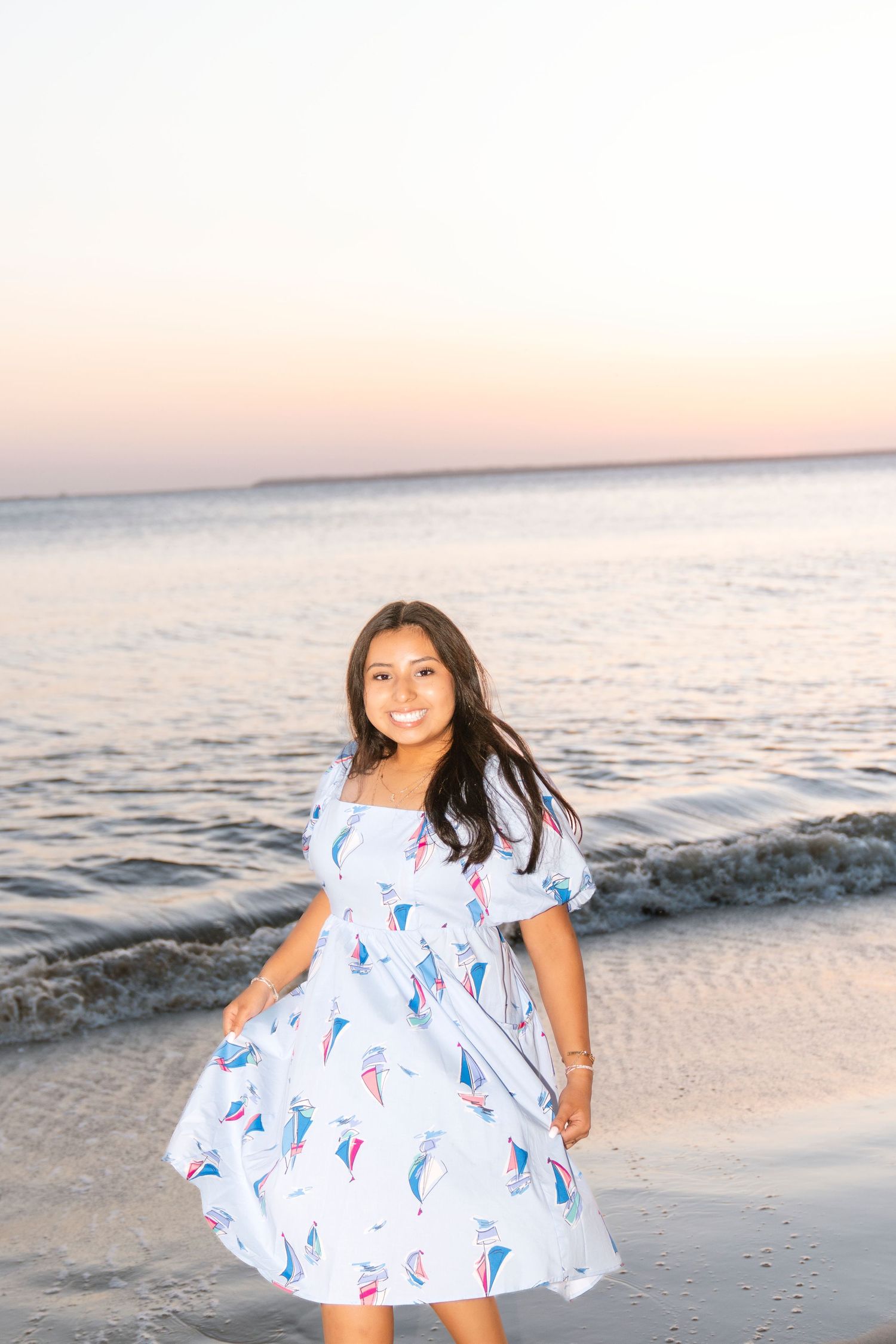 A music-loving senior brings sparkle to her Jekyll photo session. A glowing session for a glowing senior—Heidi on Jekyll Island.