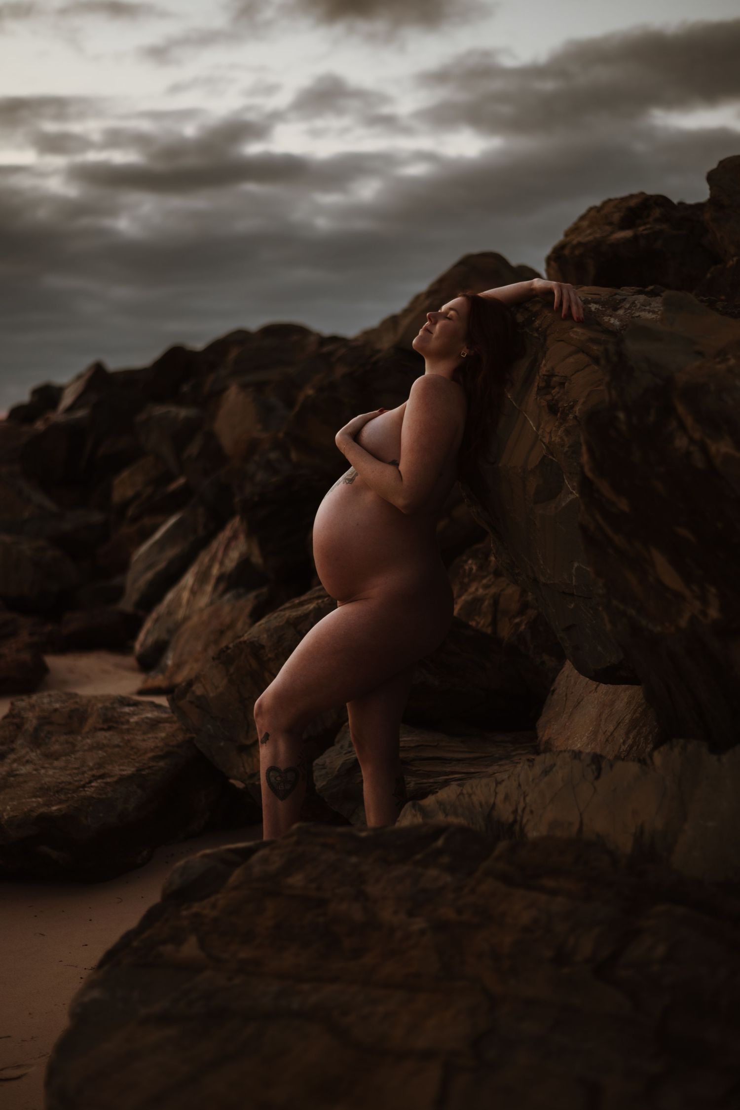 Beach maternity photoshoot adelaide
