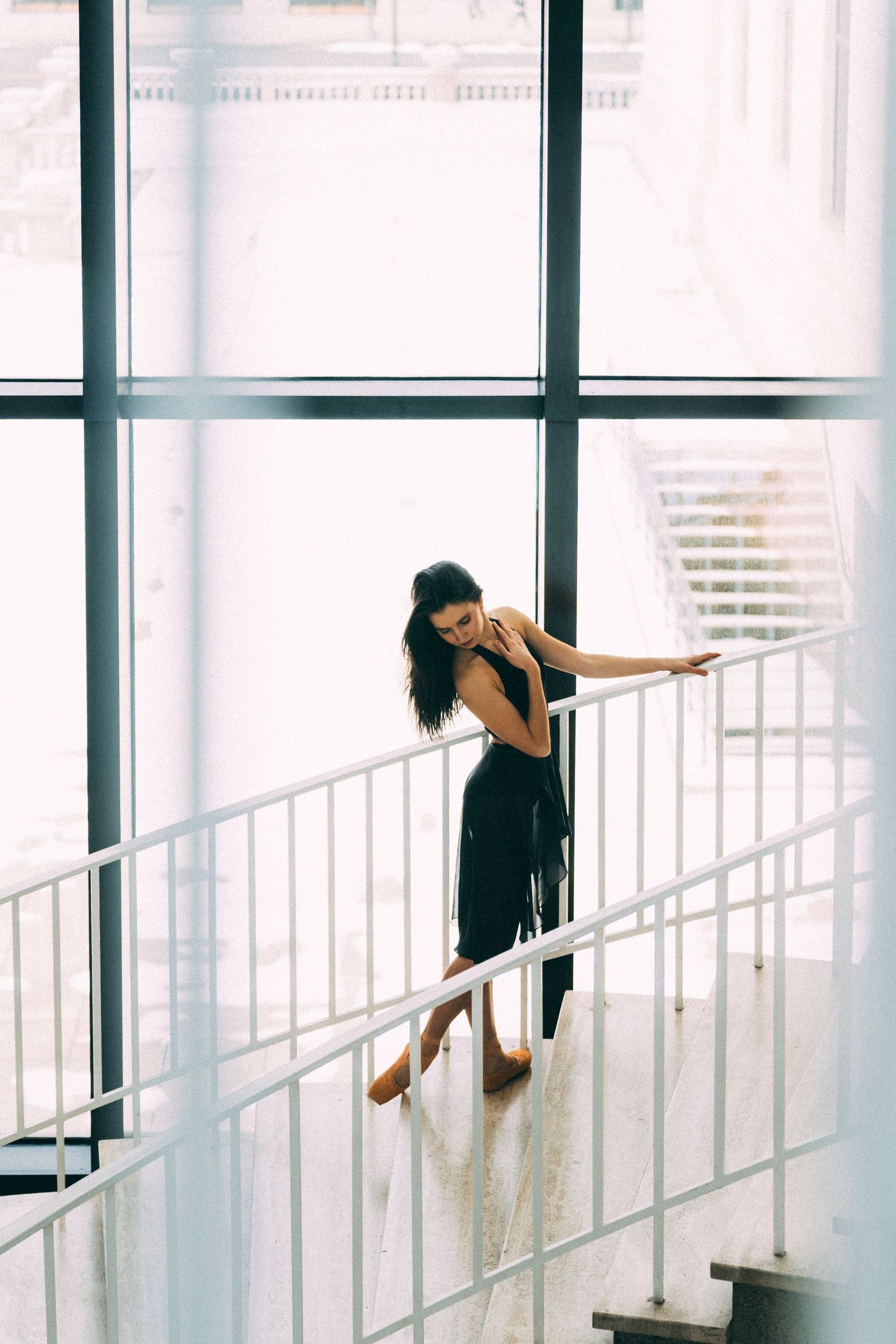 Ballet performer photographed in the stairways of the Art Institute of Chicago. Chicago Ballet Photographer