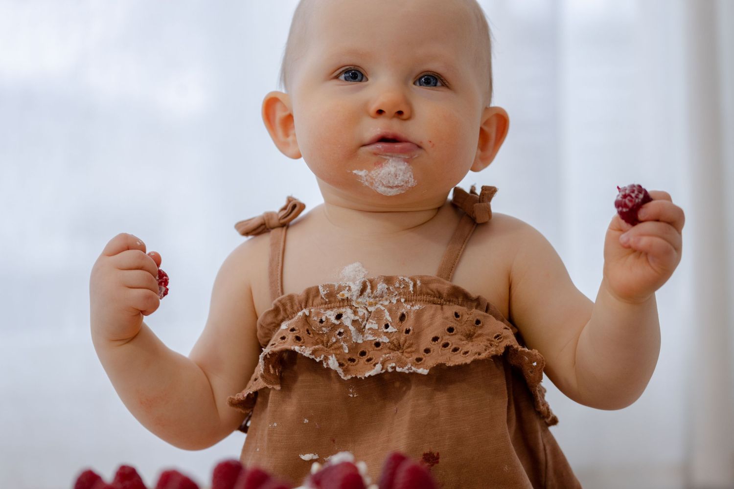 Lapsikuvaus, cake smash, Vaasa, Pohjanmaa