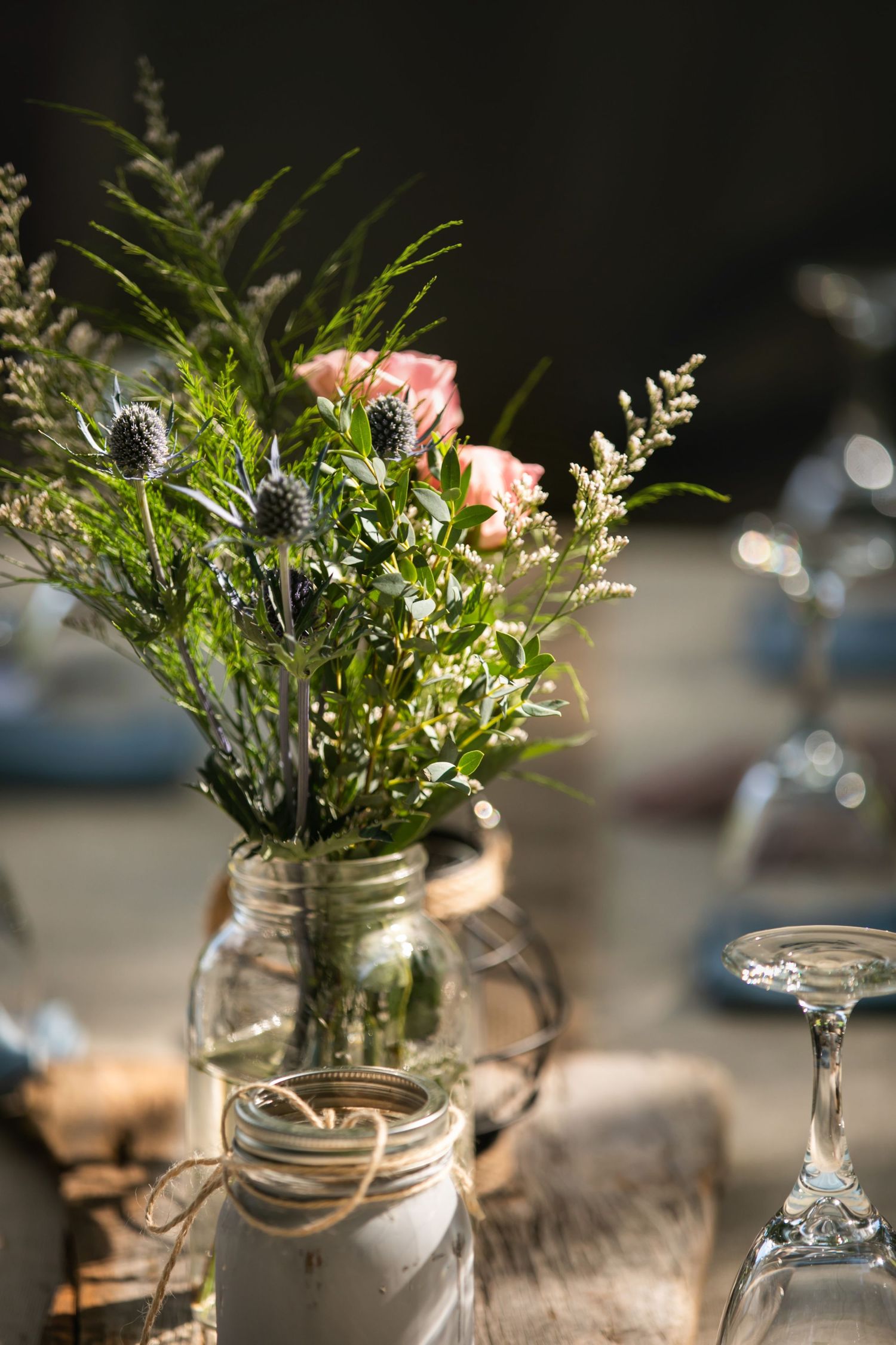 Charming rustic backyard wedding in Mount Brydges Ontario by London photographer Shawn Van Daele