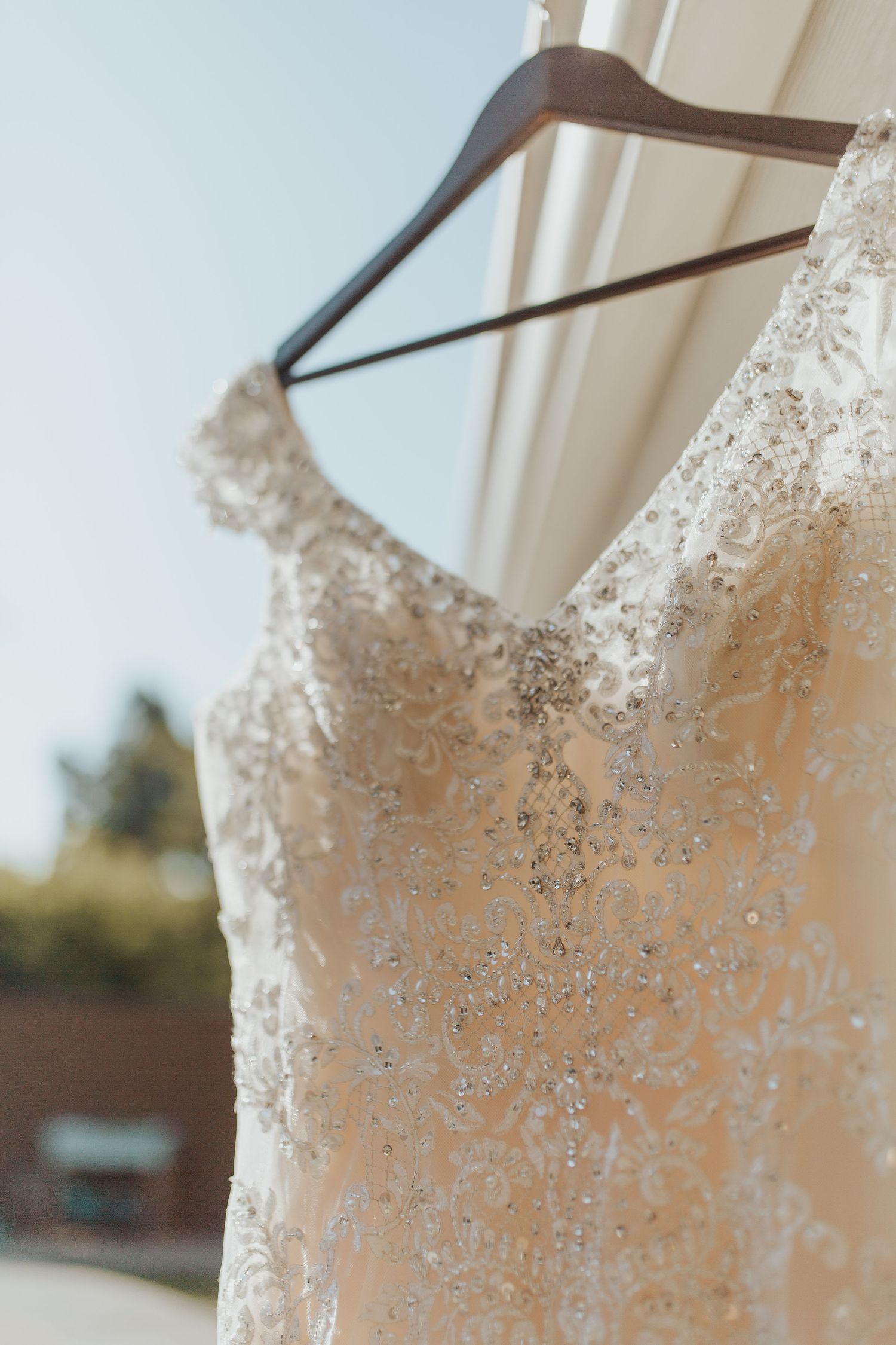 Wedding and elopement photography in Dallas, Texas! Photos taken by Jessa Maria Photography.