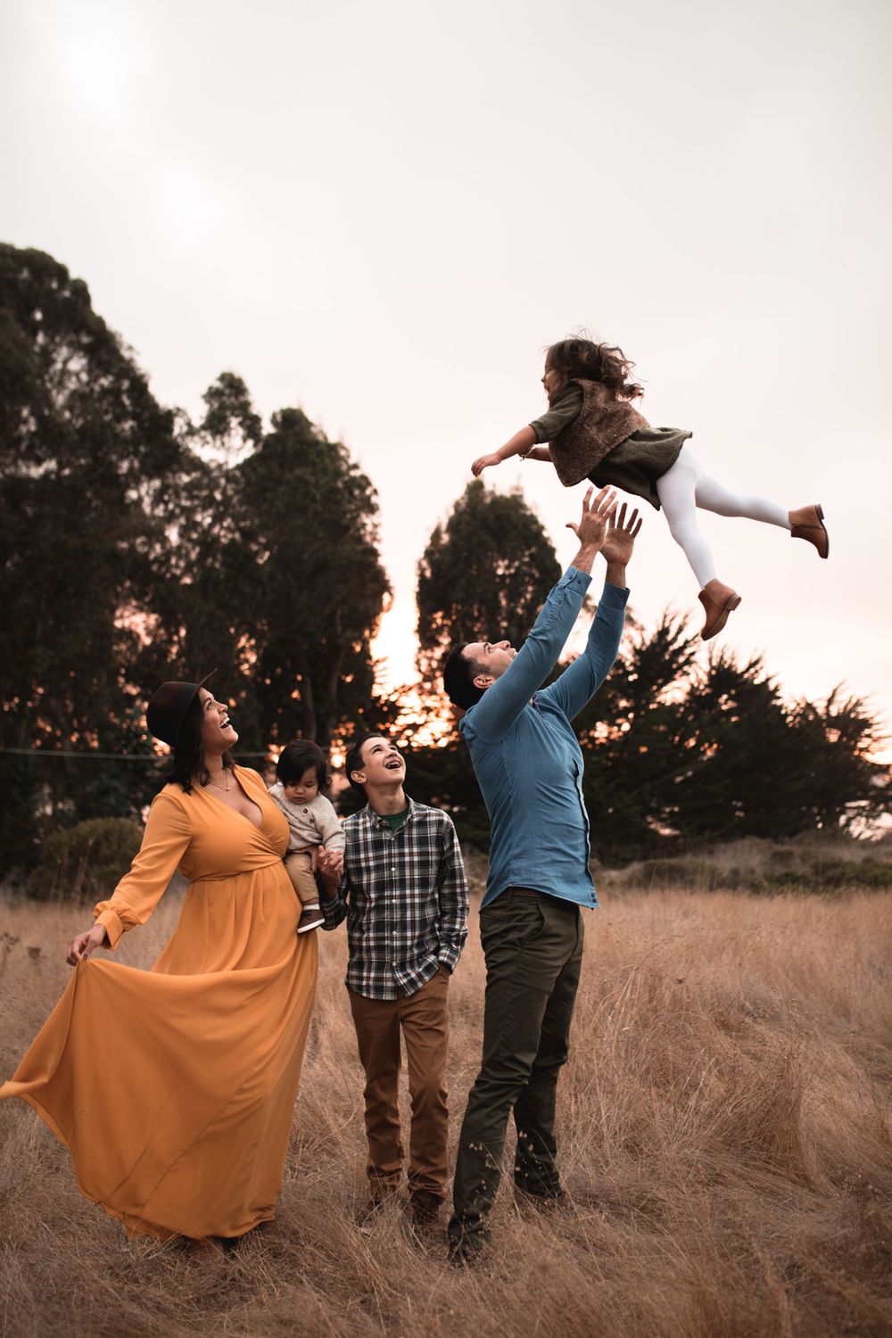 Family Portraits Holiday Photos Carmel Monterey Pacific Grove Big Sur California Baltic Born Banana Republic Old Navy