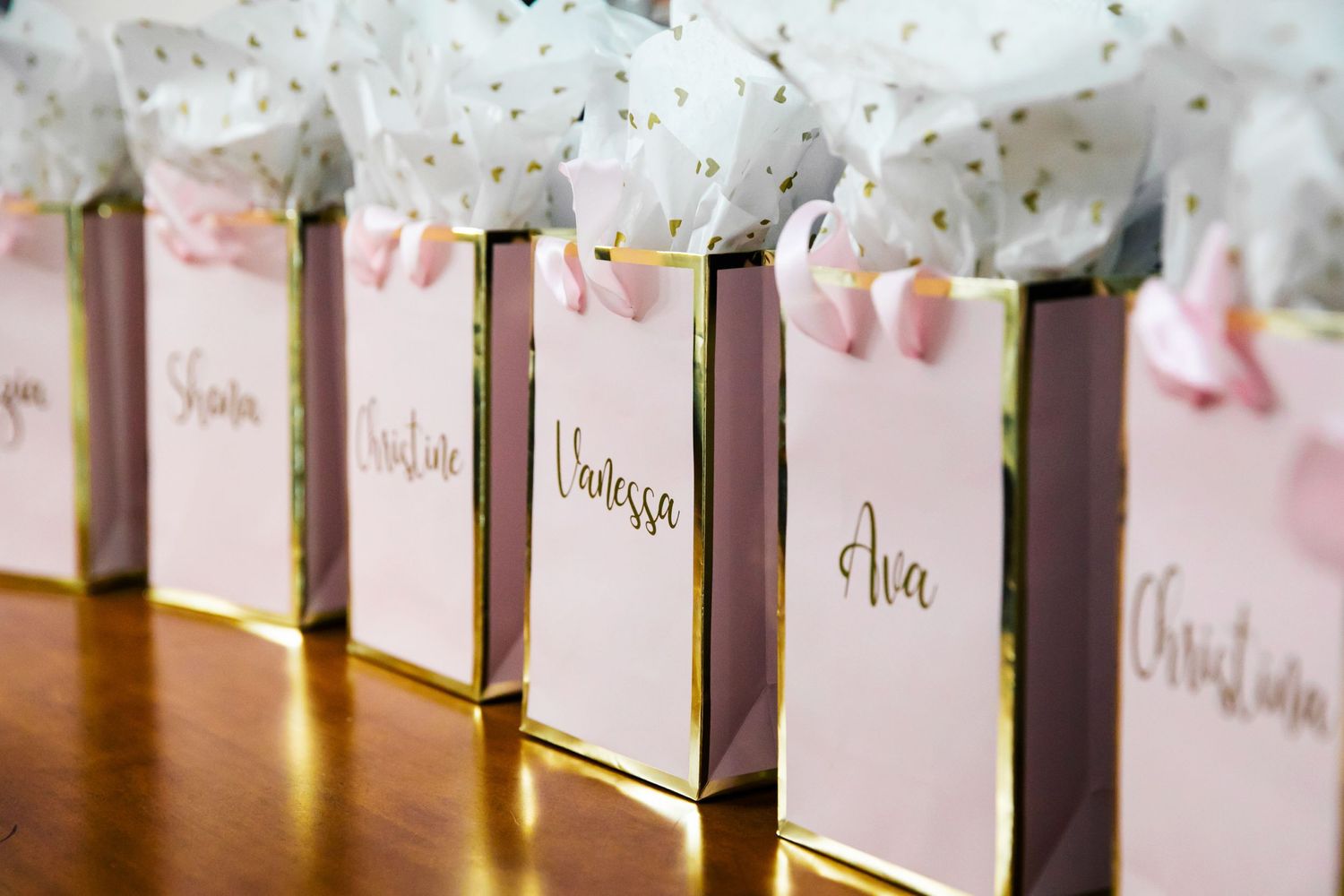 Cute and quirky little wedding in Schomberg and Arlington Estate by photographer Shawn Van Daele