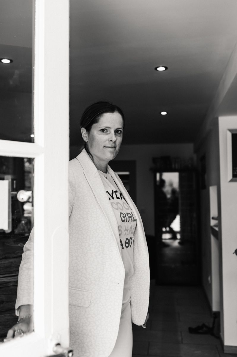 veronika zuzulova auberge l'anais