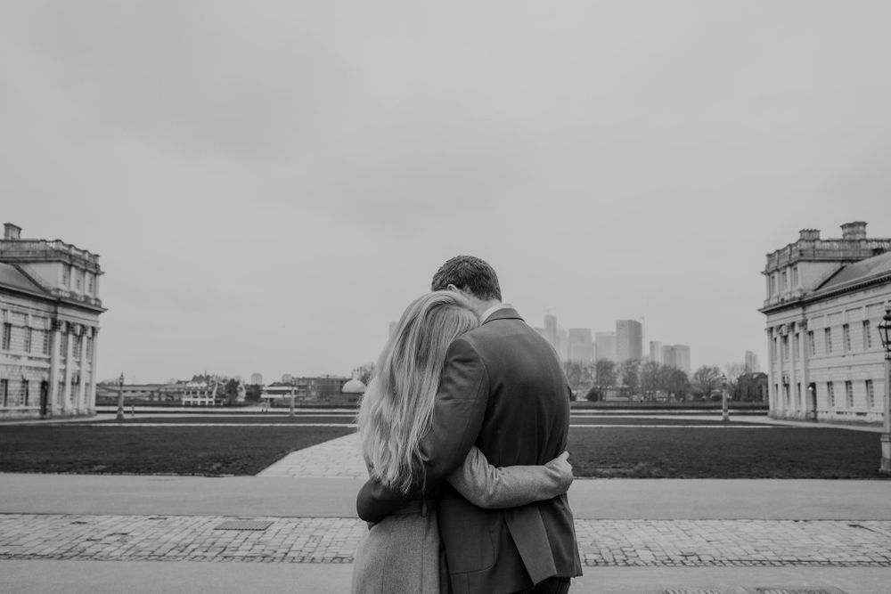 getting married couple photo shoot, Greenwich, London