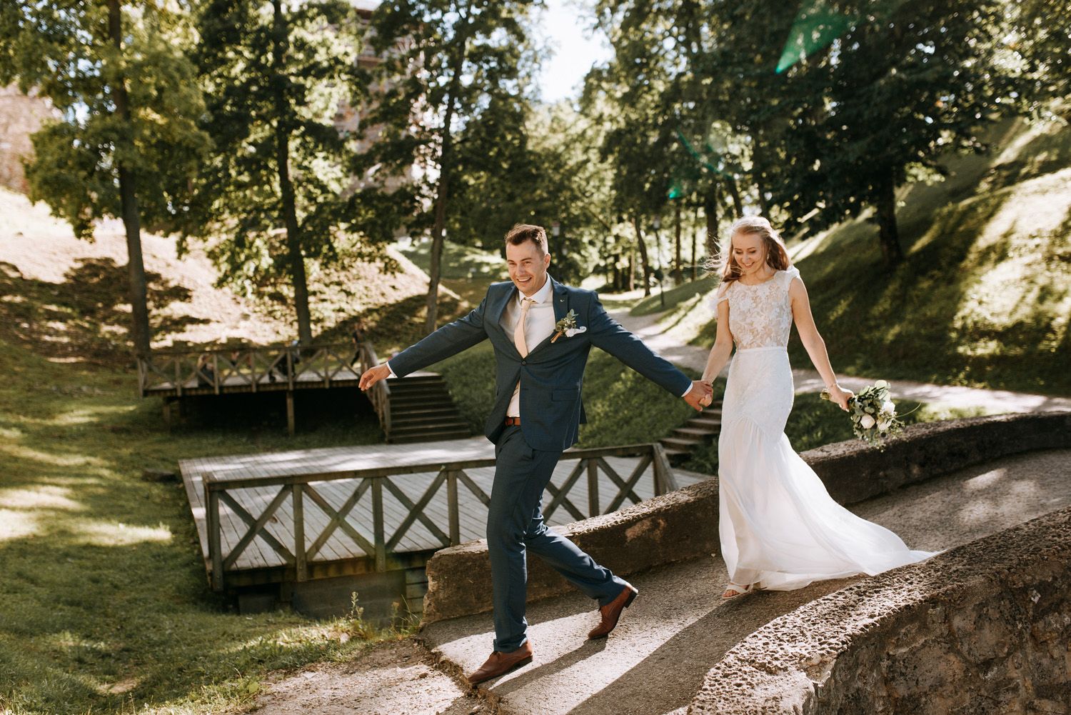 Kāzas Cēsīs kāzu fotogrāfs