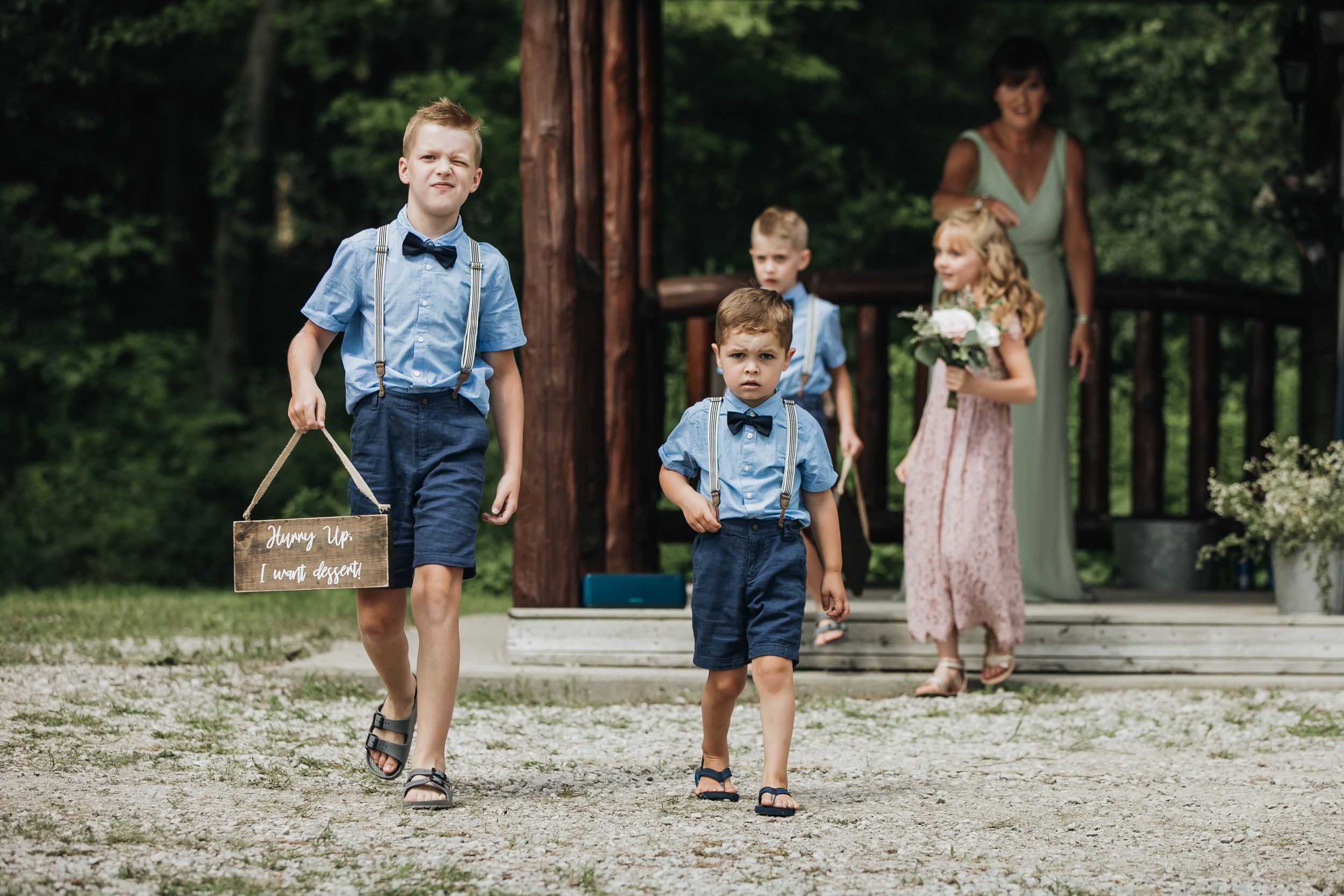Charming rustic backyard wedding in Mount Brydges Ontario by London photographer Shawn Van Daele