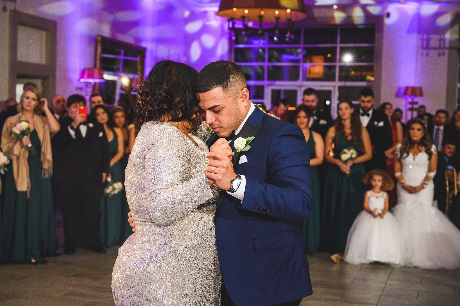 groom first dance at stone house