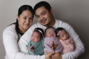 When To Book A Newborn Photographer Blog Post. Smile On Photography Milton Ontario