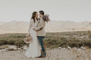 How To Elope in Big Bend Stress Free | West Texas Photographer - The Roaming Coyote