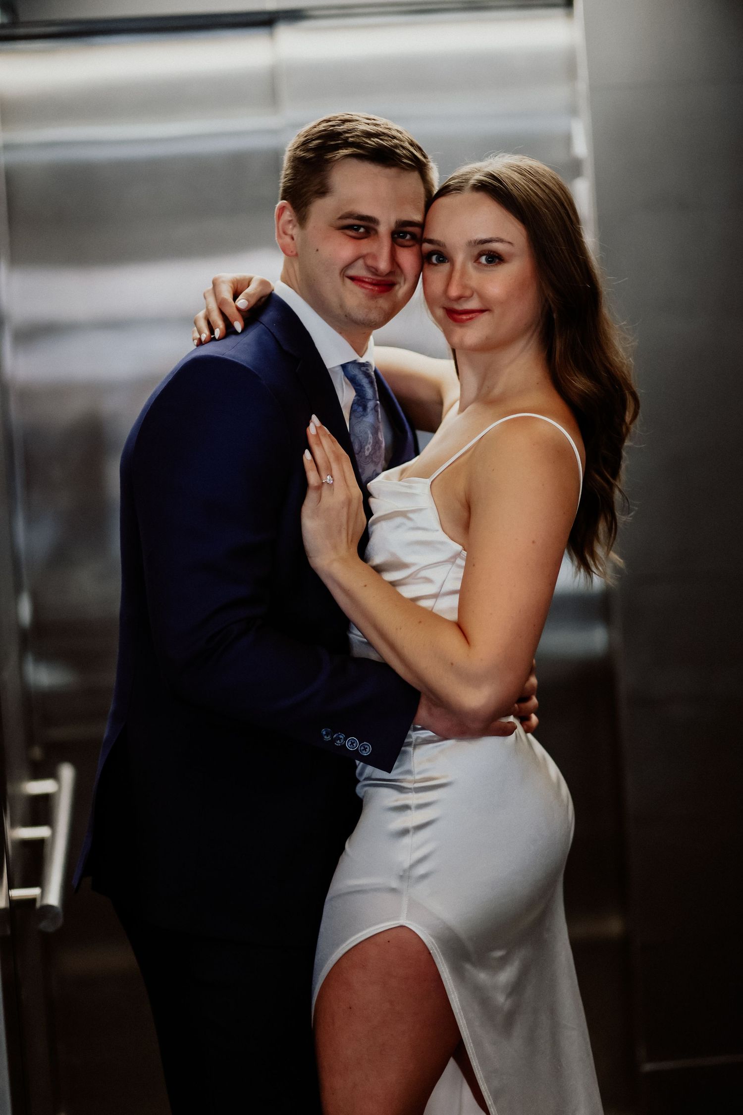 Fargo-Moorhead, Minnesota engagement photographer, wedding photographer, couples photographer, and family photographer