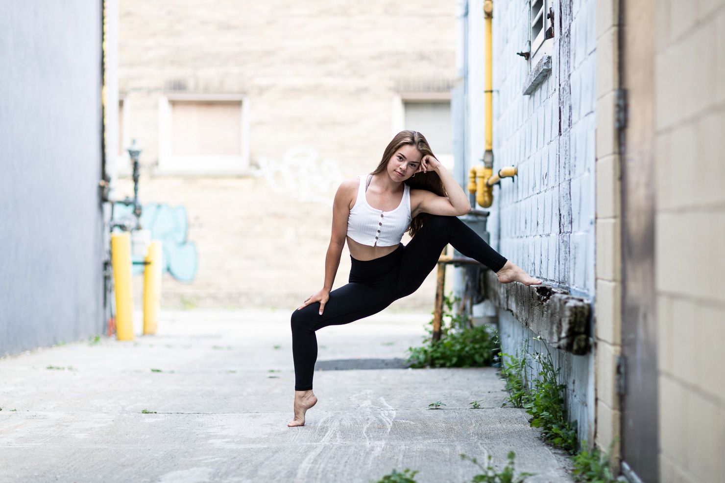 Alleyway, Older Dancer, Dancer, Dance Pose, Dance by aKaiserPhoto, Dance Photographer