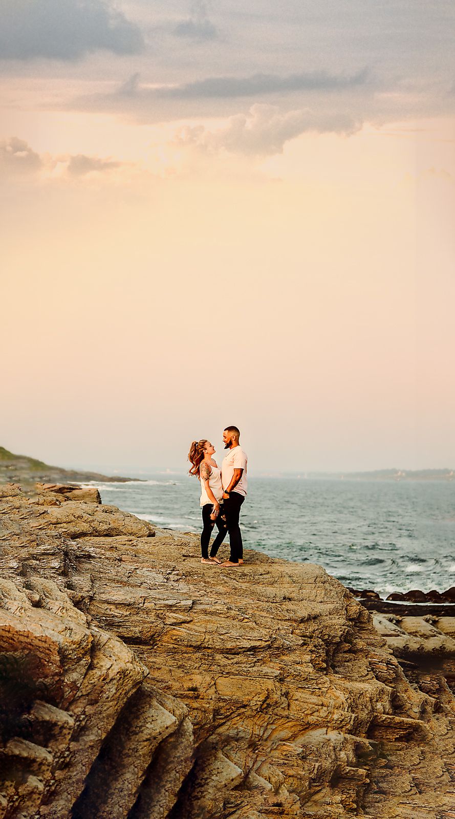 Family photographer, Rhode Island family photographer, Boston family photographer, family beach pictures, beach photos