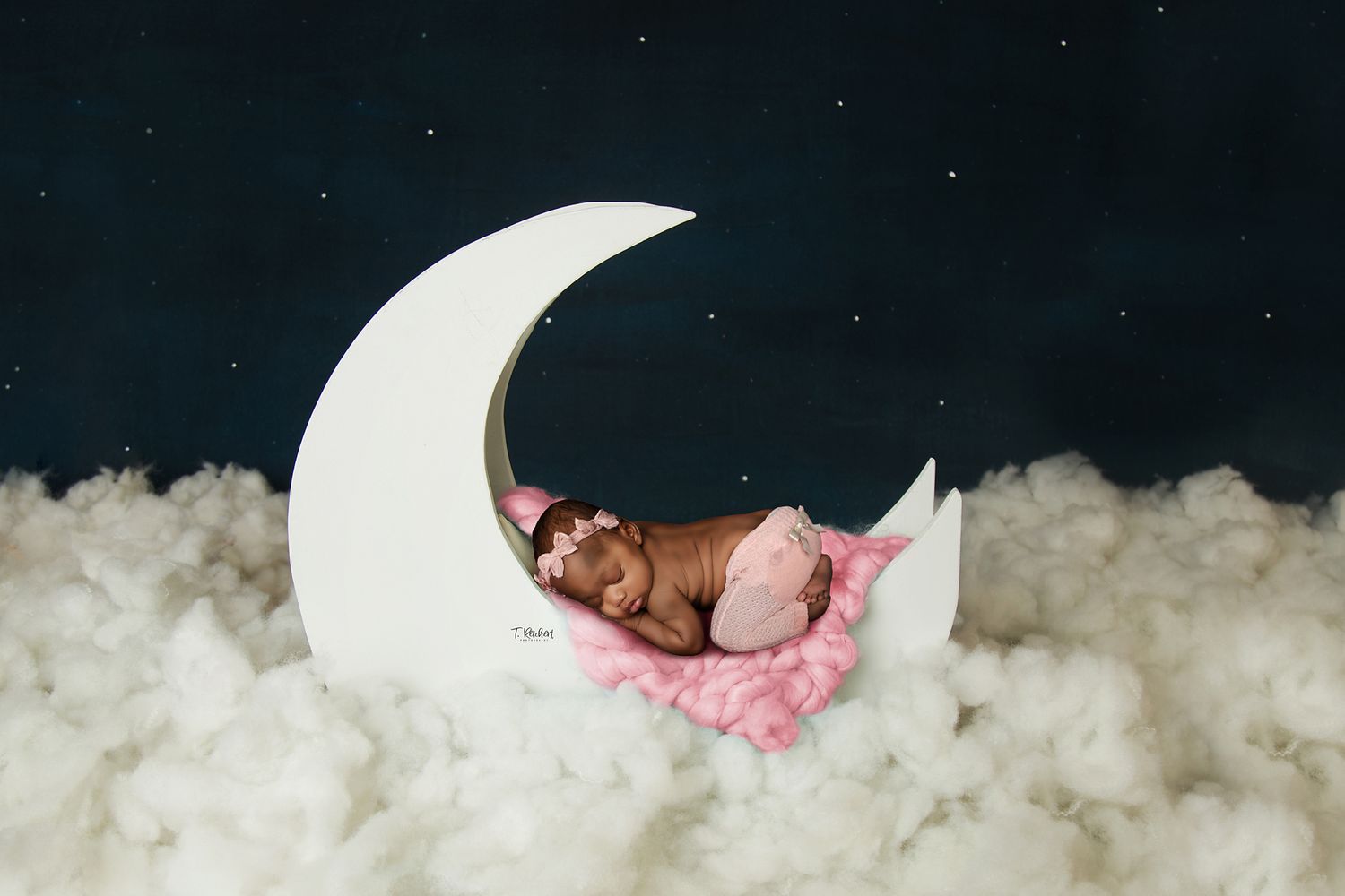 newborn moon prop composite photographer