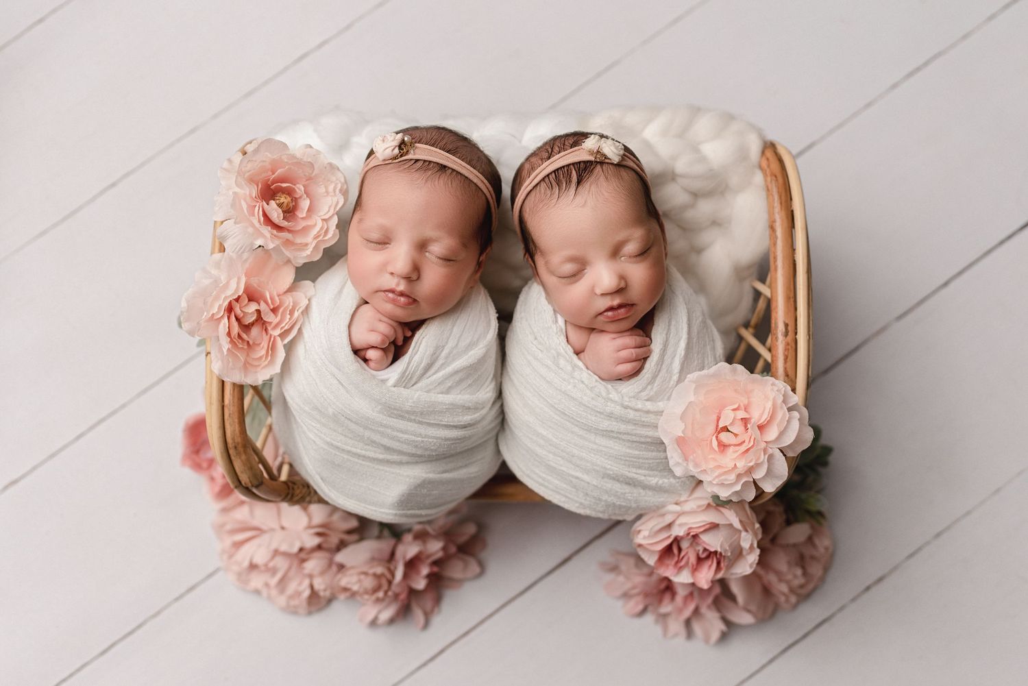 professional newborn photos, miami newborn photography