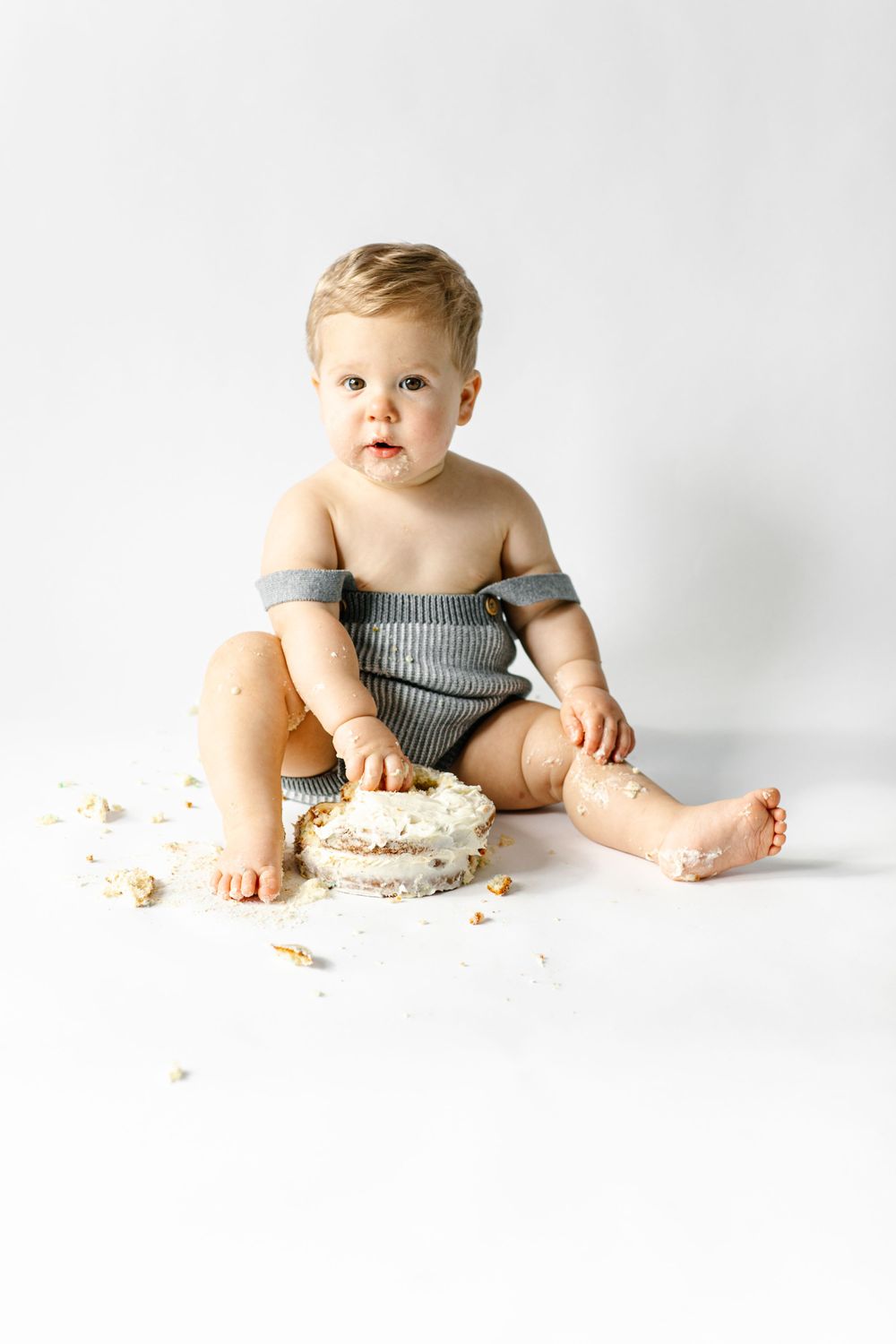 Baby Cake Smash Photographer Milwaukee, Wisconsin