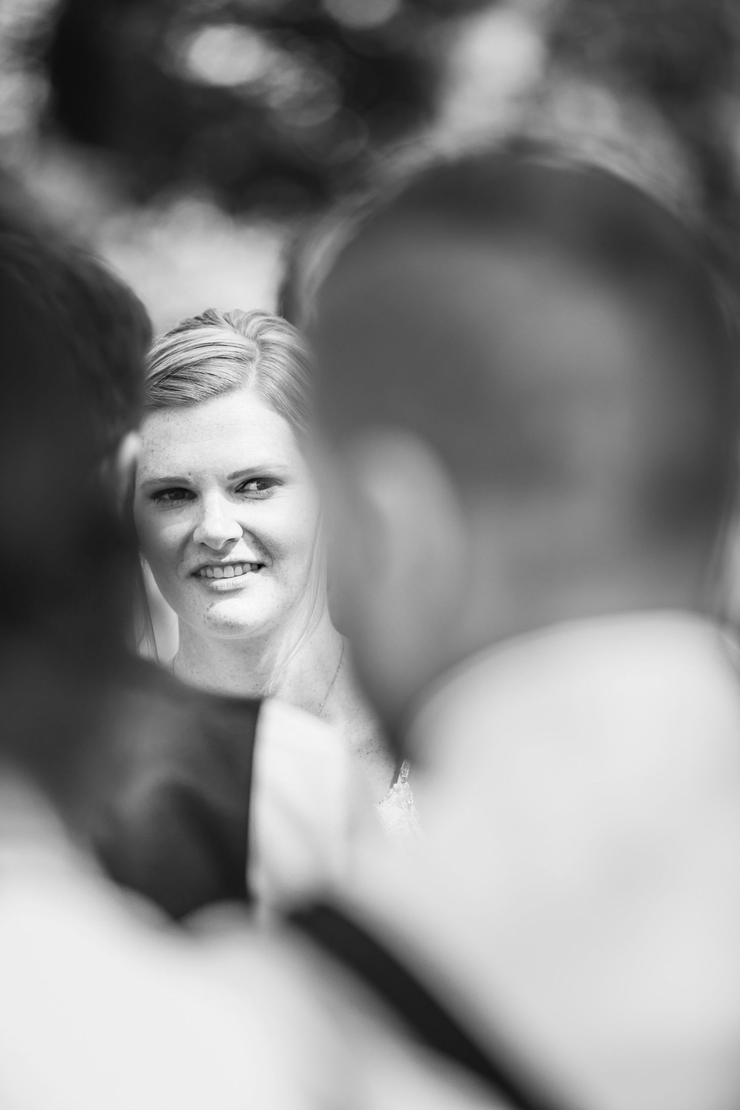 Charming rustic backyard wedding in Mount Brydges Ontario by London photographer Shawn Van Daele