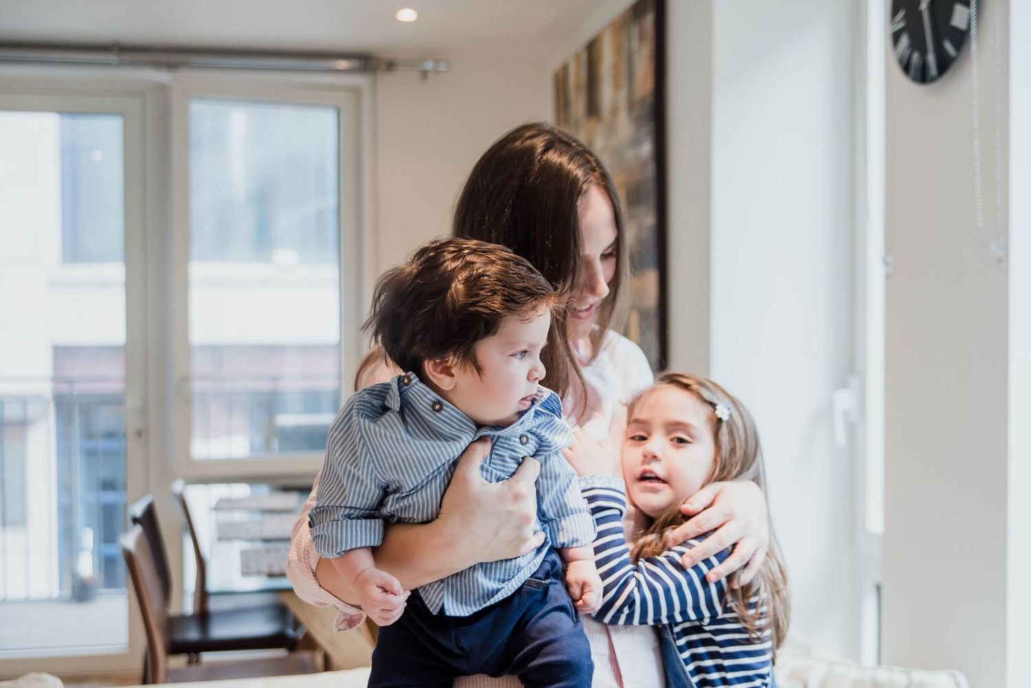 peach and pear photography kids photographer Shropshire photoshoots family maternity newborn baby sitter cake Shropshire