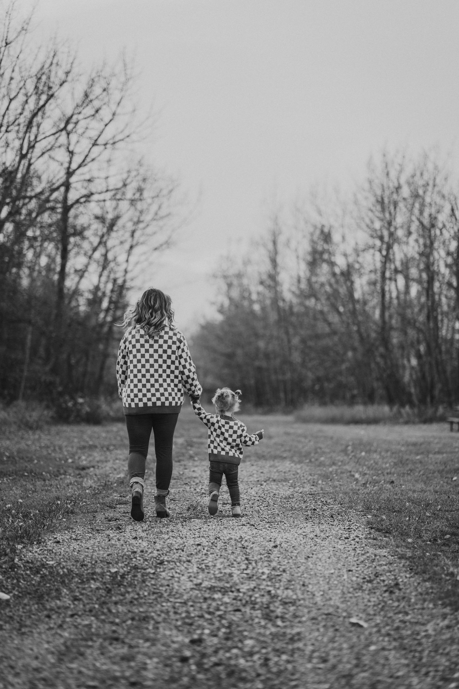 Mommy and Me Session at Saskatoon Island Provincial park