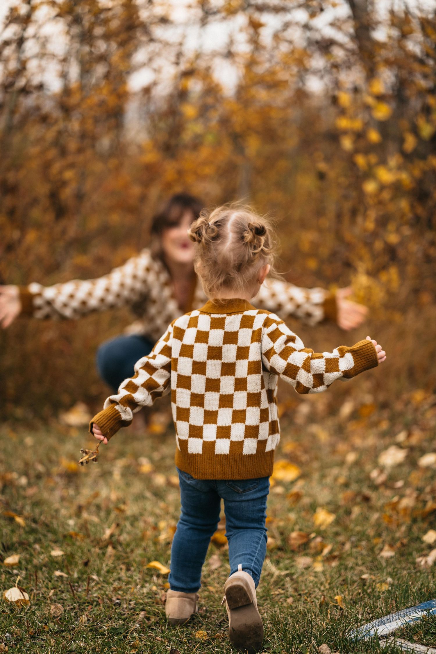 Milestone session by The Tollefsons Grande prairie photographer
