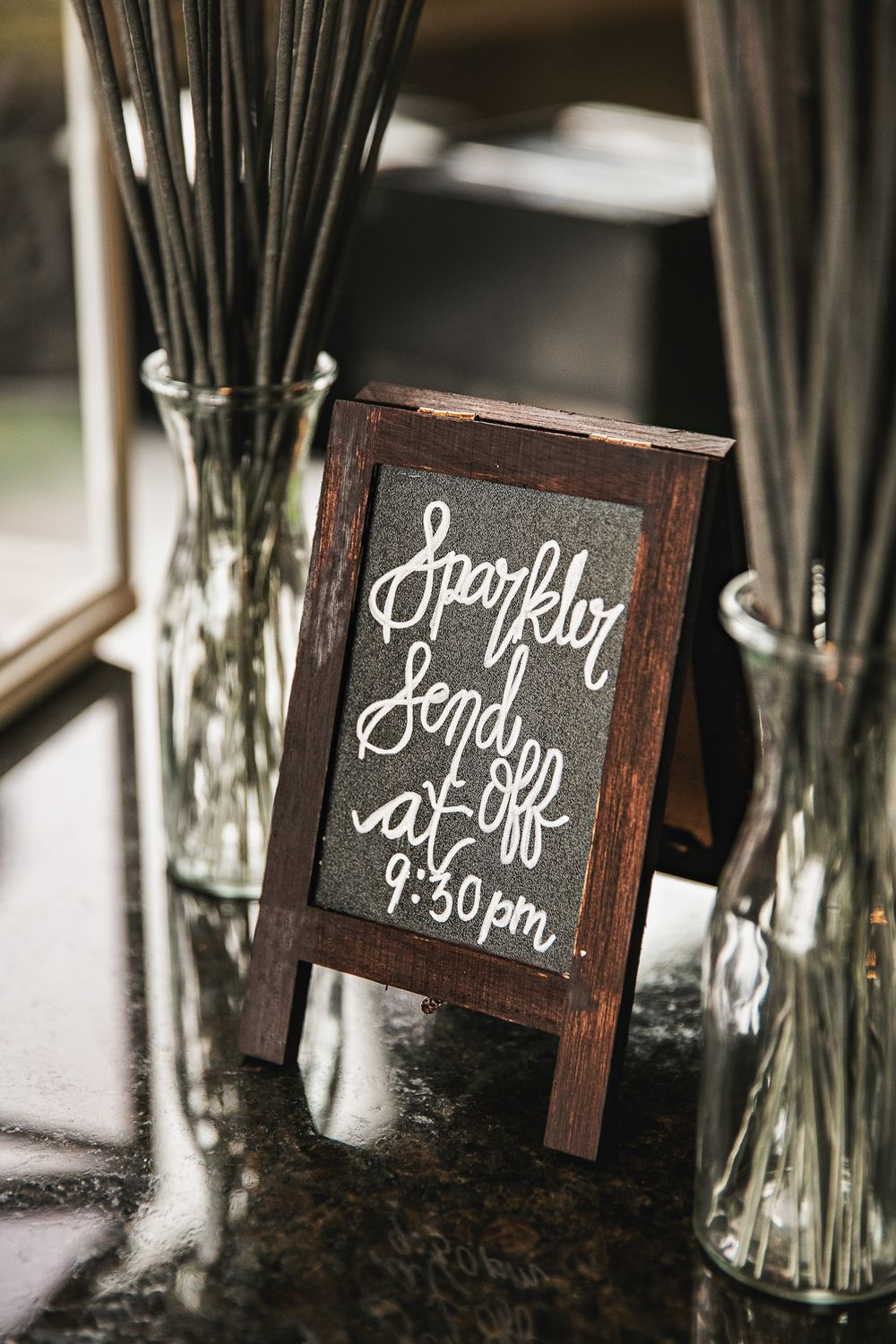Cute and quirky little wedding in Schomberg and Arlington Estate by photographer Shawn Van Daele