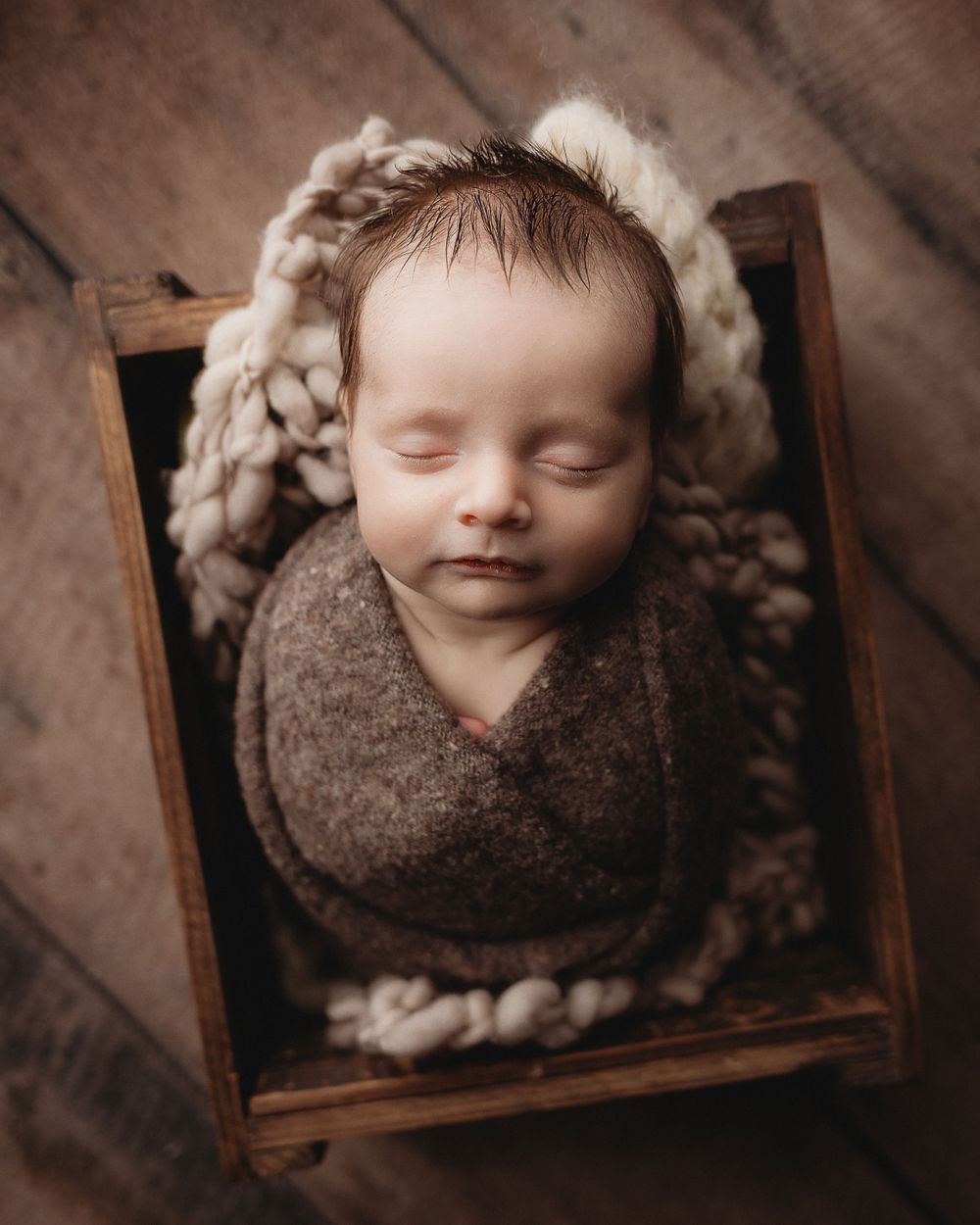 Professional newborn photo - coffee