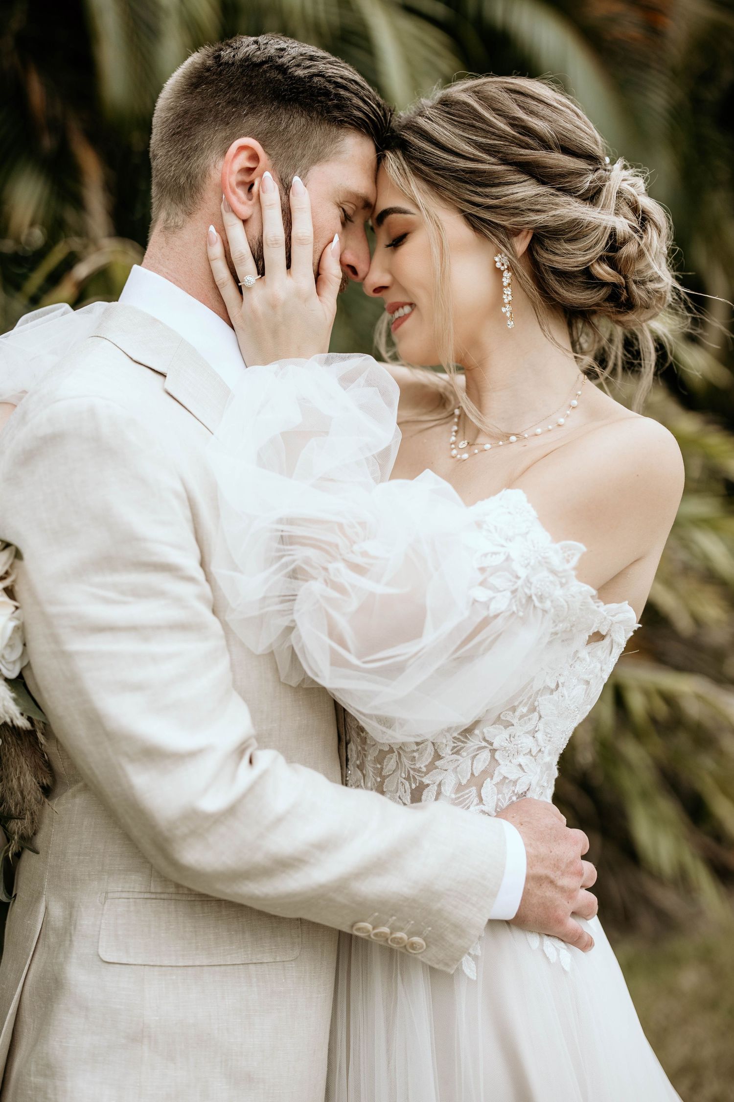 bohemian elopement photographer arch rental Fla Elopements