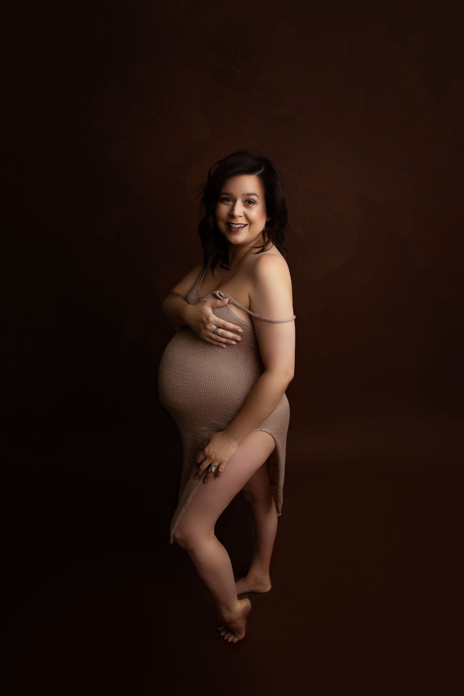 Fine Art Maternity Photographer Marion Indiana