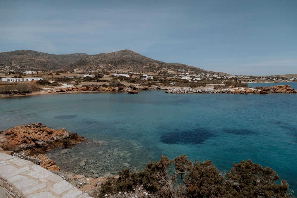 Paros