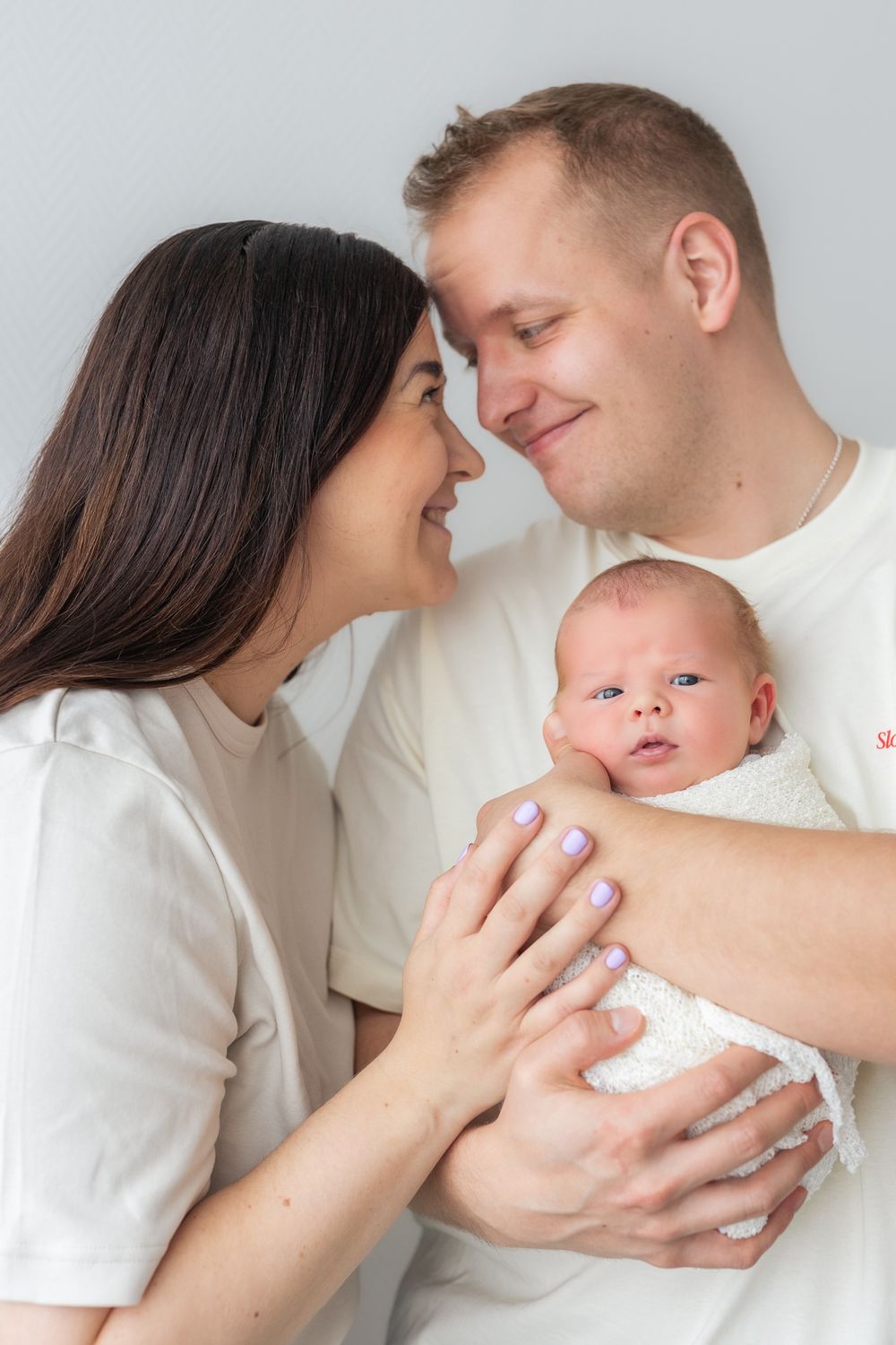 newbornkuvaus vastasyntyneenkuvaus valokuvaaja Lahti Hollola Katja Ravi Visuals