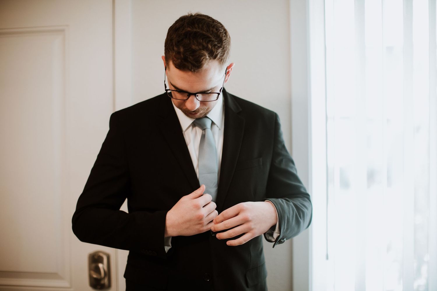 Micro Wedding in the Mountains by Carli Layton Photography, a Texas Wedding Photographer.