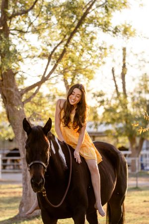 golden hour horse and rider senior portraits